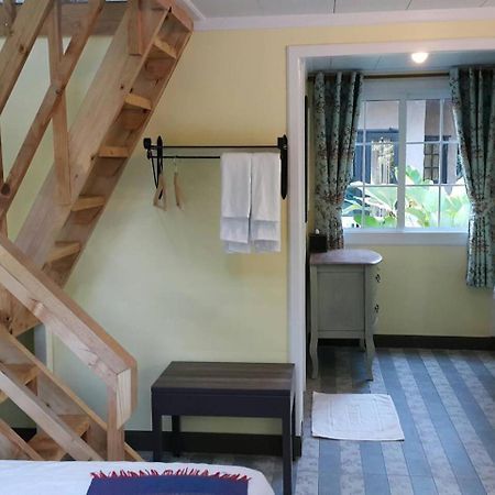 Hotel Baan Pong Tara Suan Phueng Exteriér fotografie