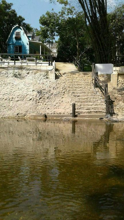 Hotel Baan Pong Tara Suan Phueng Exteriér fotografie